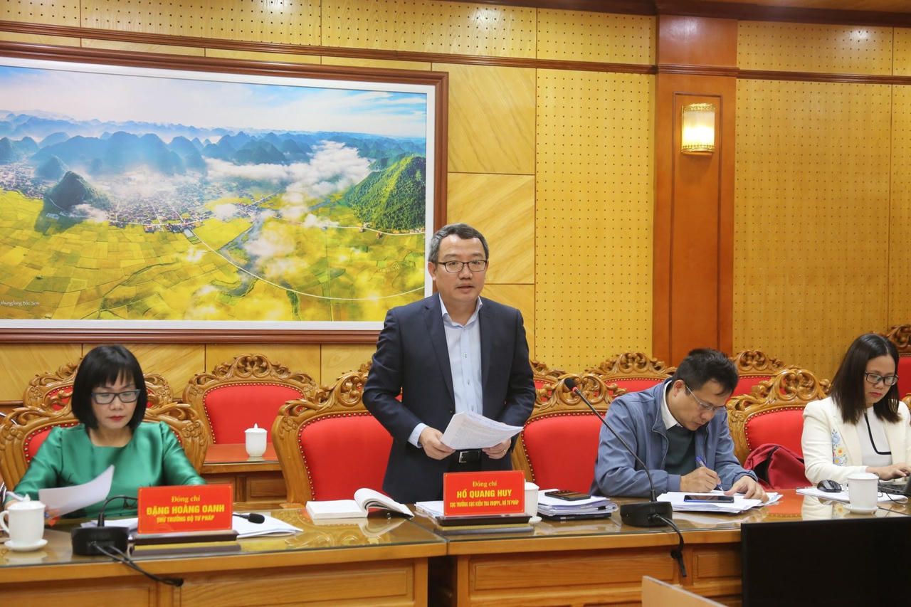 Thứ trưởng Đặng Hoàng Oanh kiểm tra công tác theo dõi tình hình thi hành pháp luật tại Lạng Sơn