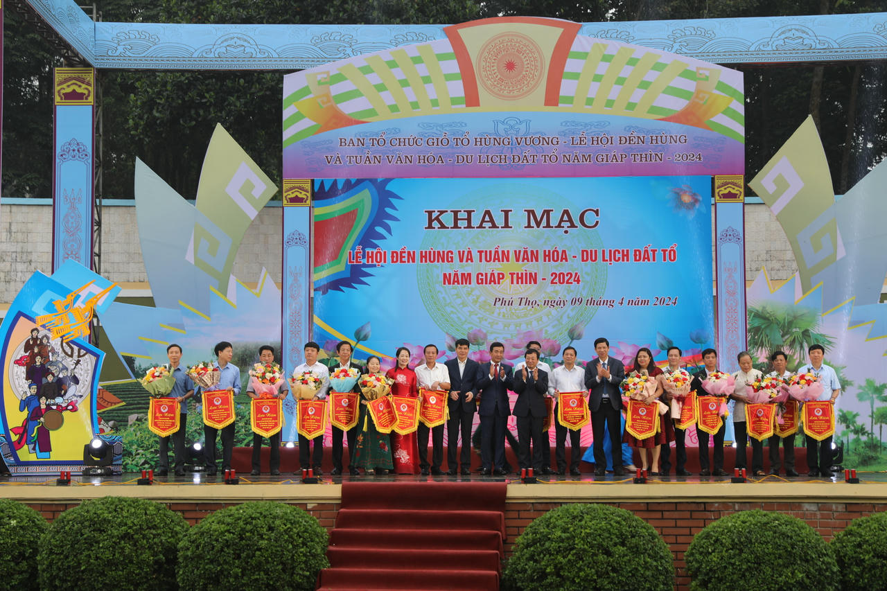 Khai mạc Lễ hội Đền Hùng và Tuần Văn hóa - Du lịch Đất Tổ năm Giáp Thìn 2024