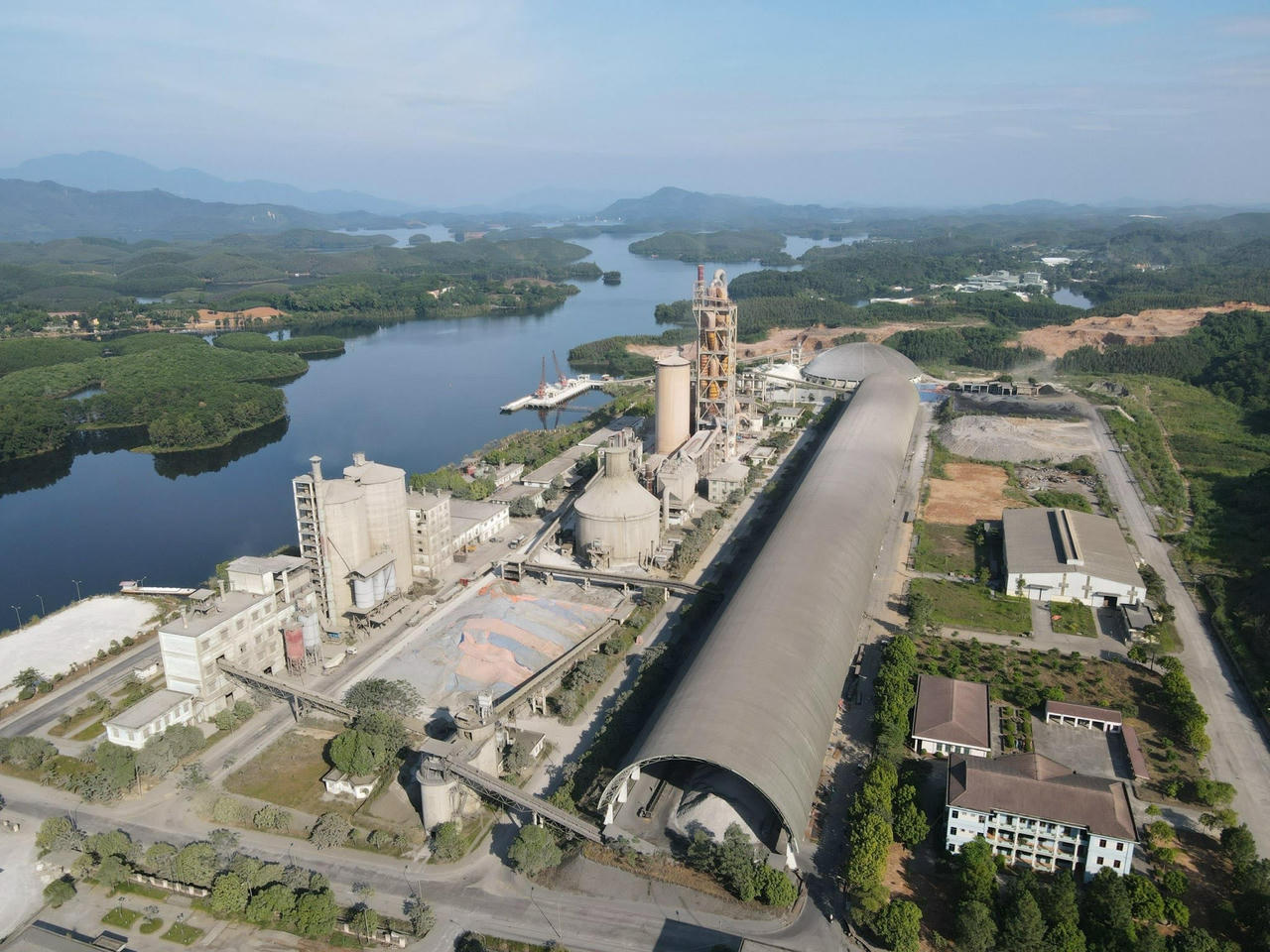 Công ty Cổ phần xi măng Yên Bình (Yên Bái): Phát triển doanh nghiệp gắn với bảo vệ môi trường