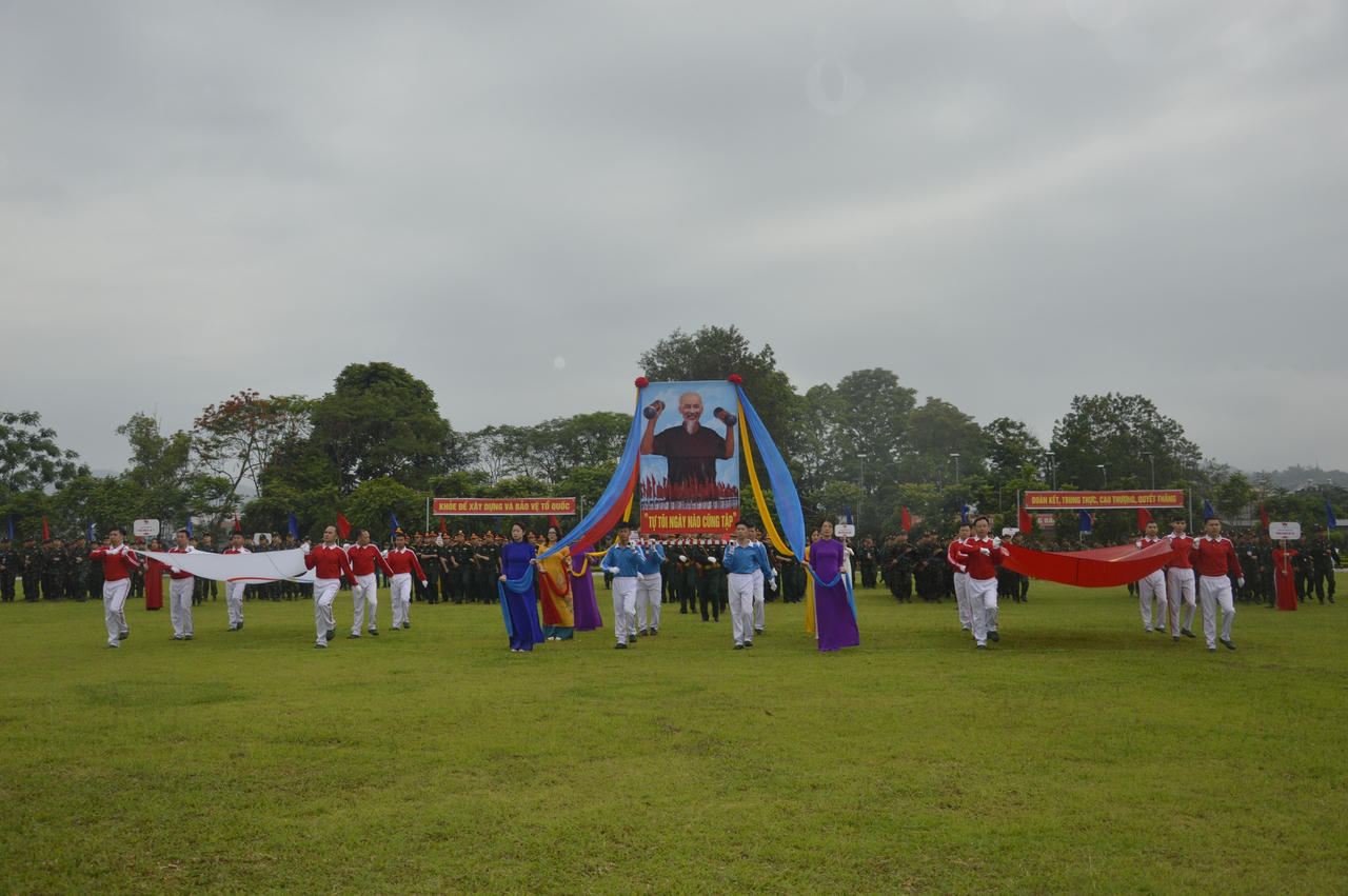 Khai mạc Hội thao thể dục, thể thao quốc phòng tại Bắc Kạn 