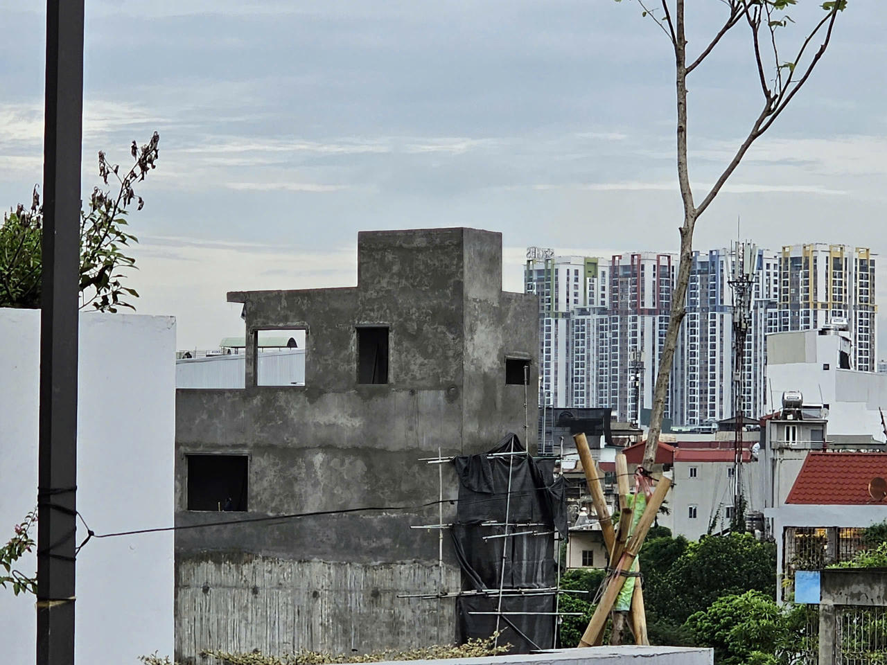 Phường Đại Kim (Hoàng Mai): Cần sớm kiểm tra, chấn chỉnh về công tác quản lý trật tự đô thị theo đúng quy định của pháp luật 