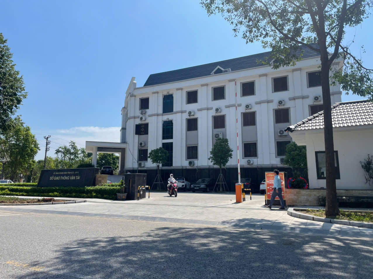 Các “ông lớn” tham gia dự thầu dự án xây dựng cầu Kênh Vàng nối hai tỉnh Bắc Ninh và Hải Dương?