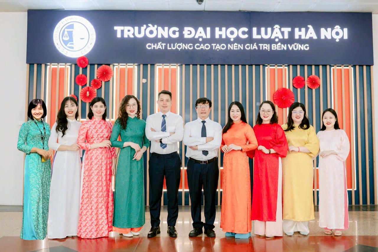 20 năm chặng đường hình thành và phát triển Viện Luật so sánh, Trường Đại học Luật Hà Nội