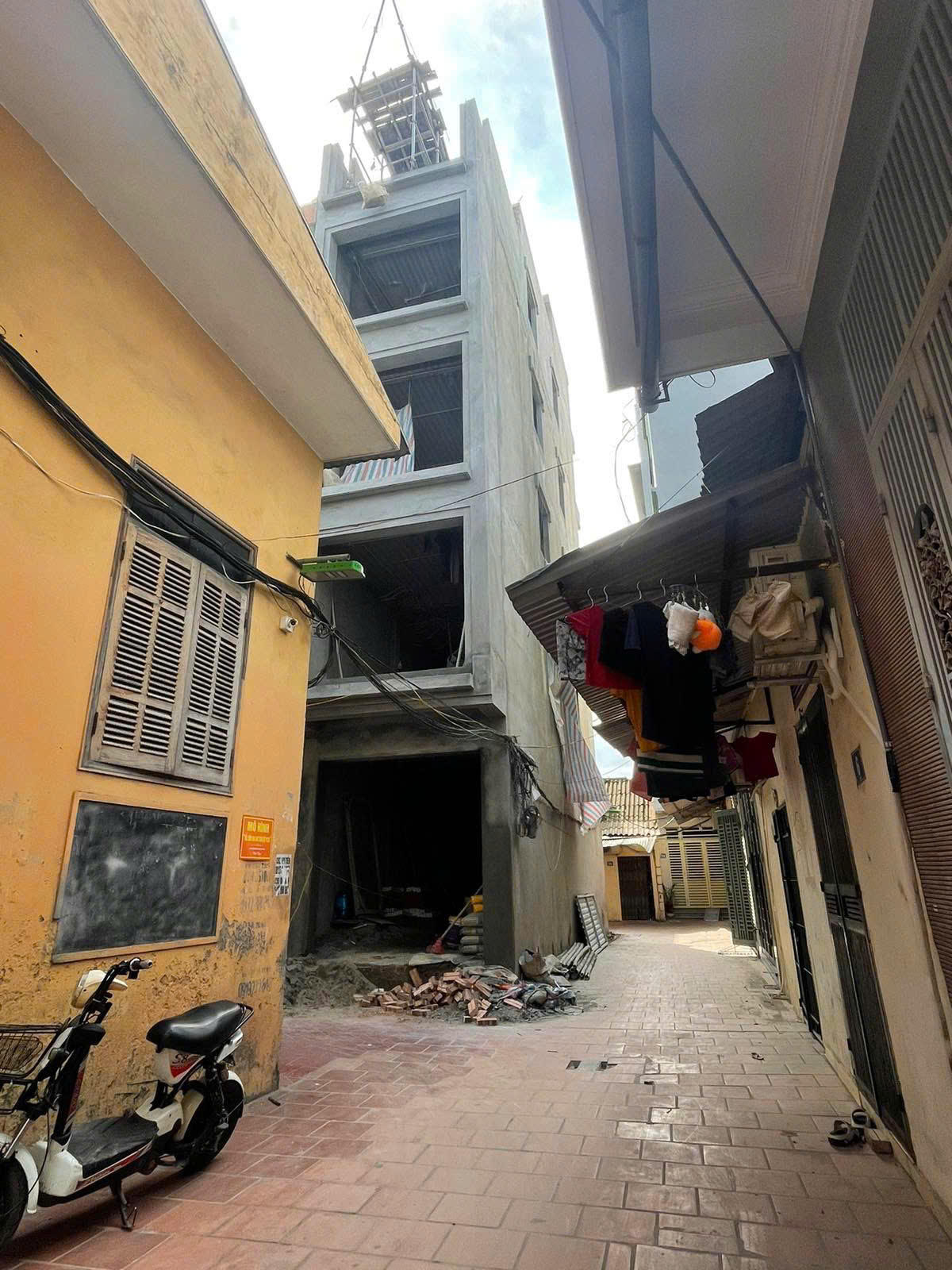 Phường Xuân Phương (Nam Từ Liêm - Hà Nội): Điểm nóng về vi phạm trật tự xây dựng đô thị?