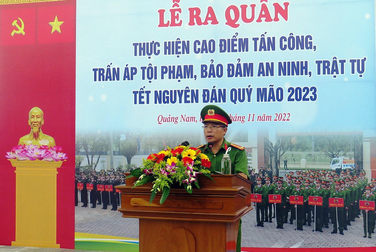 Công an loạt tỉnh, thành ra quân bảo đảm an ninh trật tự dịp Tết Quý Mão 2023