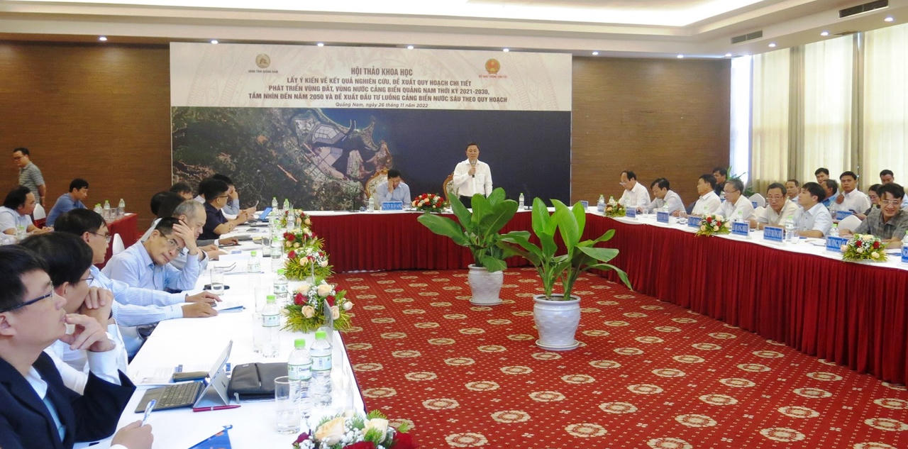 Quảng Nam: Xây dựng luồng cảng biển nước sâu đón tàu 50.000 tấn