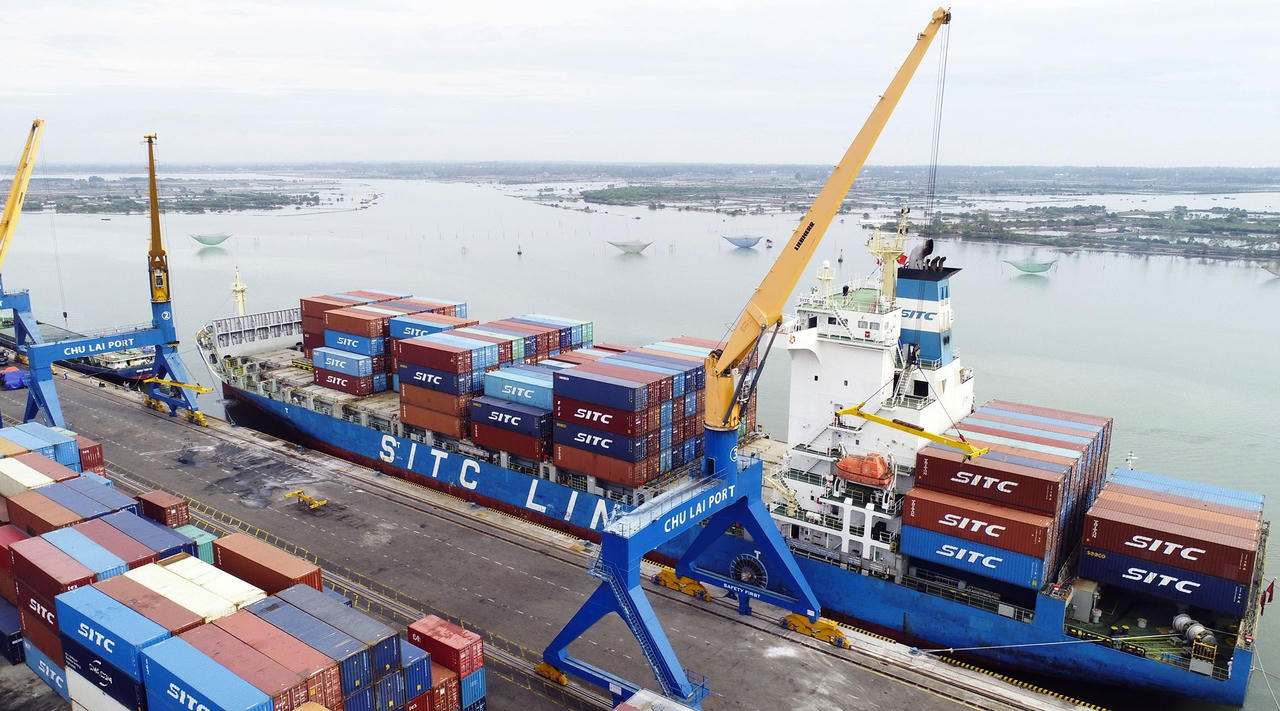 Quảng Nam: Xây dựng luồng cảng biển nước sâu đón tàu 50.000 tấn