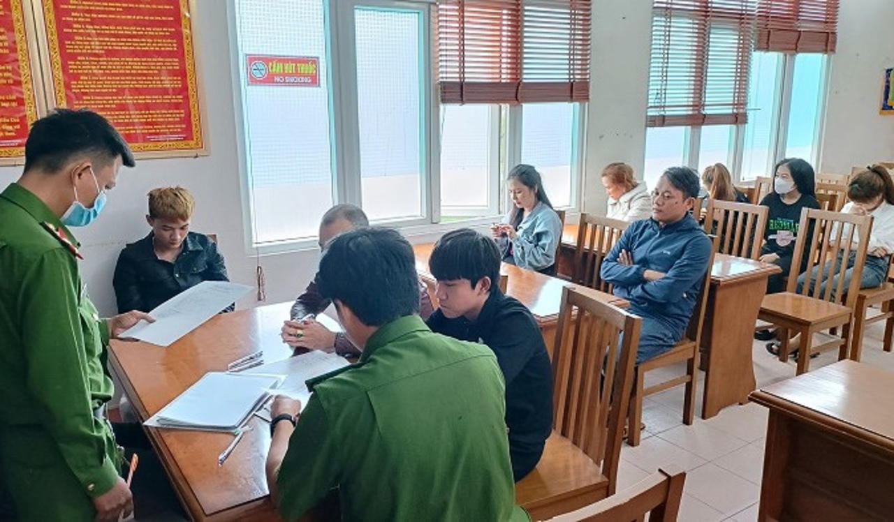 Quảng Nam: Phá đường dây lô đề hàng chục tỷ đồng, lộ nhiều người sử dụng ma tuý