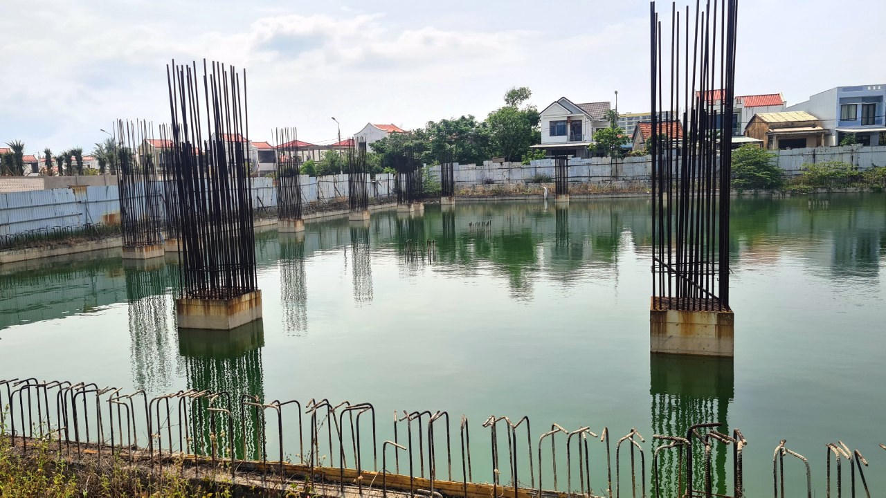 Cận cảnh loạt dự án “hoang tàn” trên con đường “tỷ đô” ven biển Quảng Nam