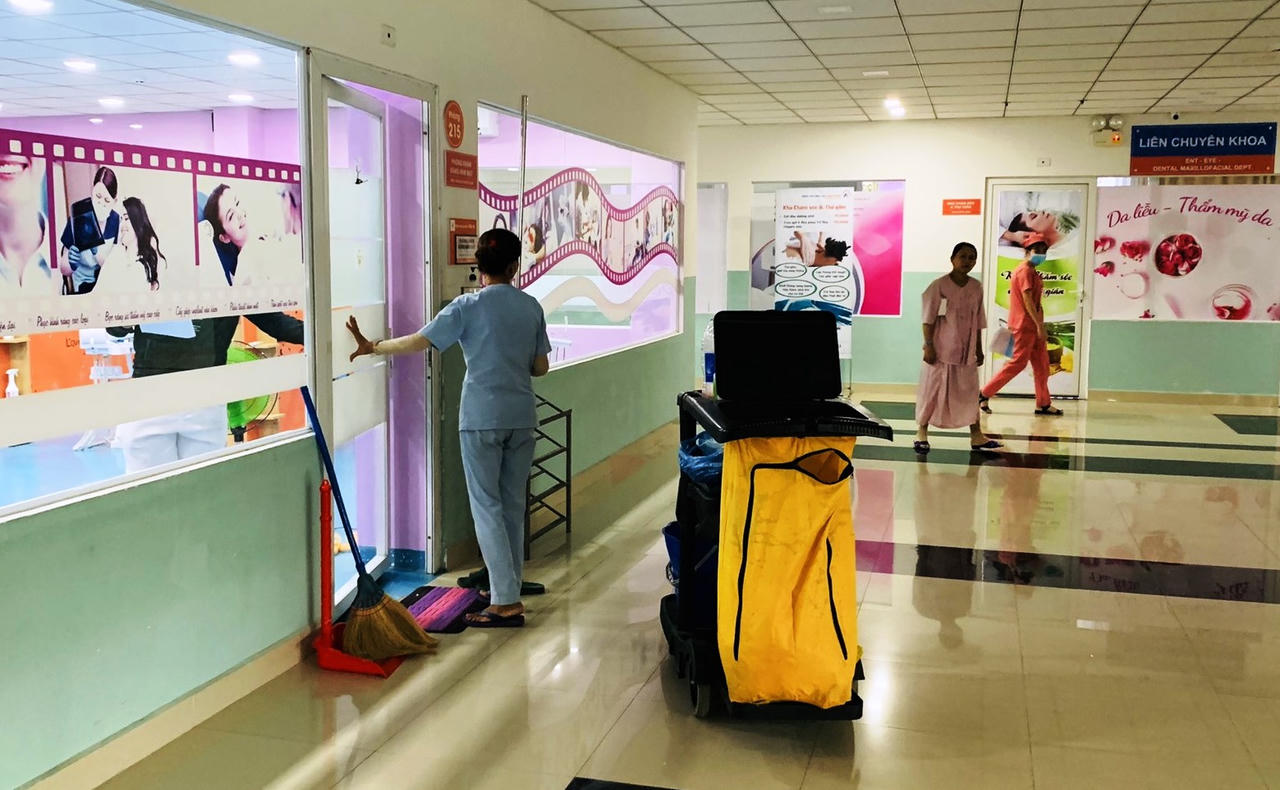 Hàng trăm nhân viên bệnh viện Bình An Quảng Nam bị nợ lương nhiều tháng liền