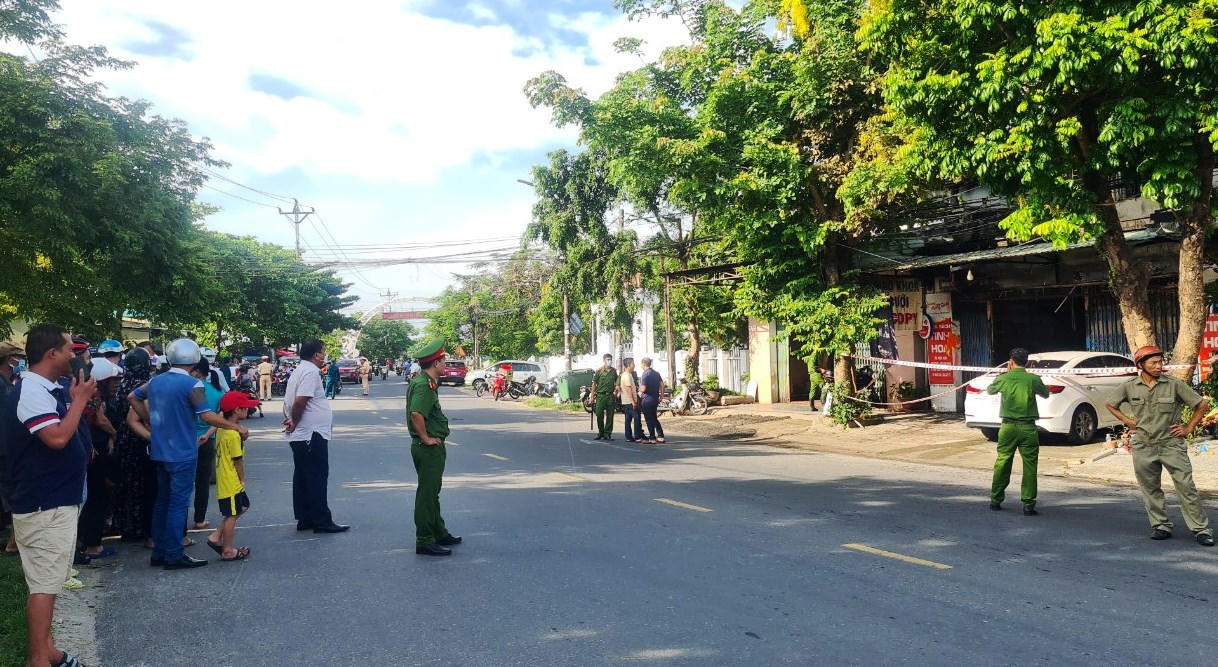 Cháy nhà lúc rạng sáng, hai vợ chồng ở Quảng Nam tử vong