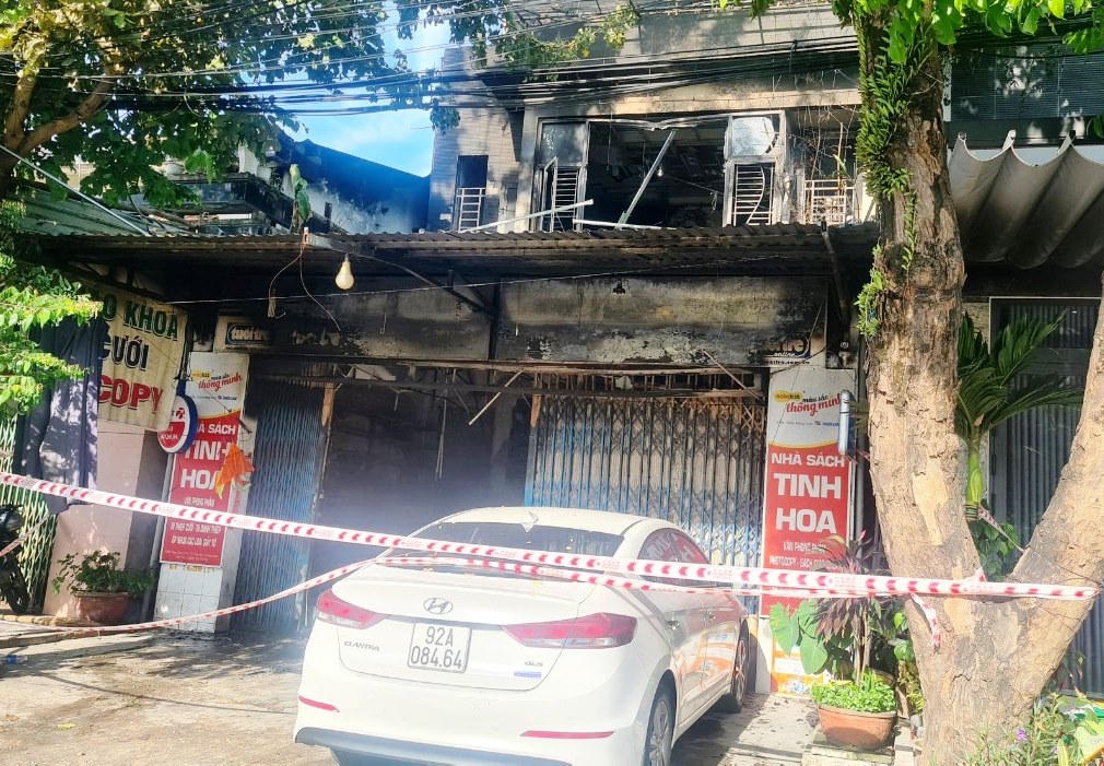 Cháy nhà lúc rạng sáng, hai vợ chồng ở Quảng Nam tử vong