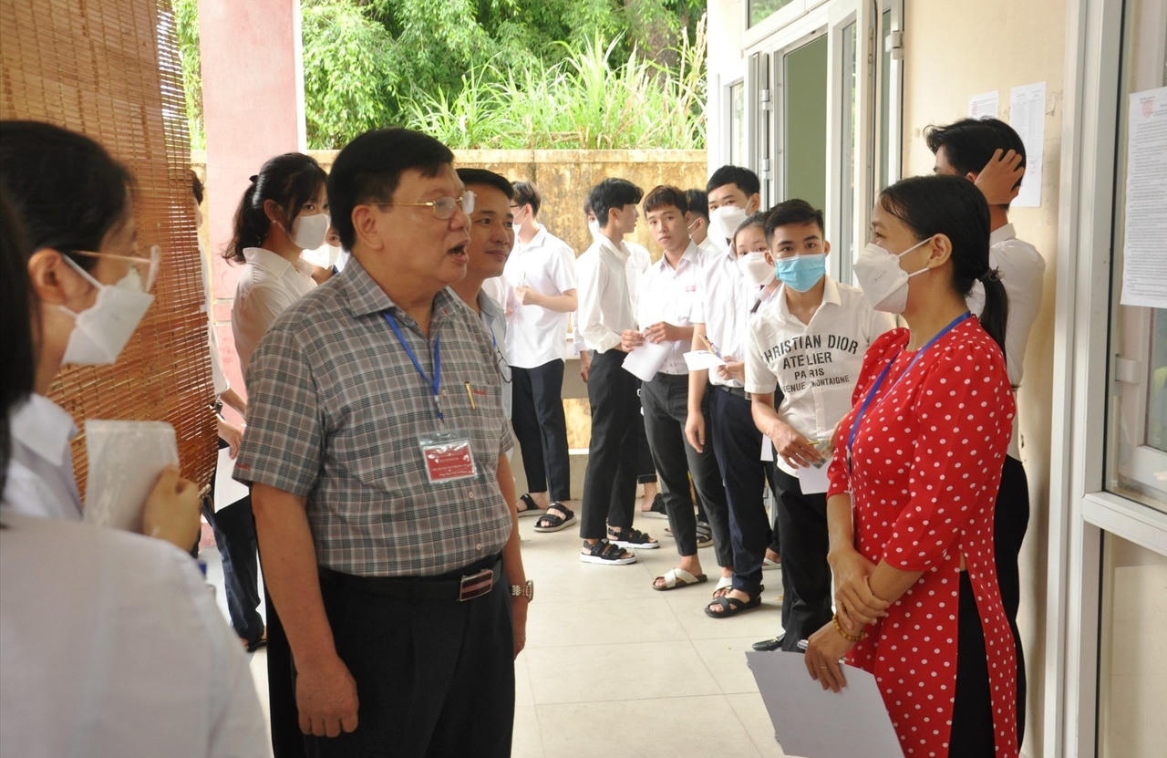 Quảng Nam dùng máy phá sóng phòng ngừa gian lận trong kỳ thi tốt nghiệp THPT 2023