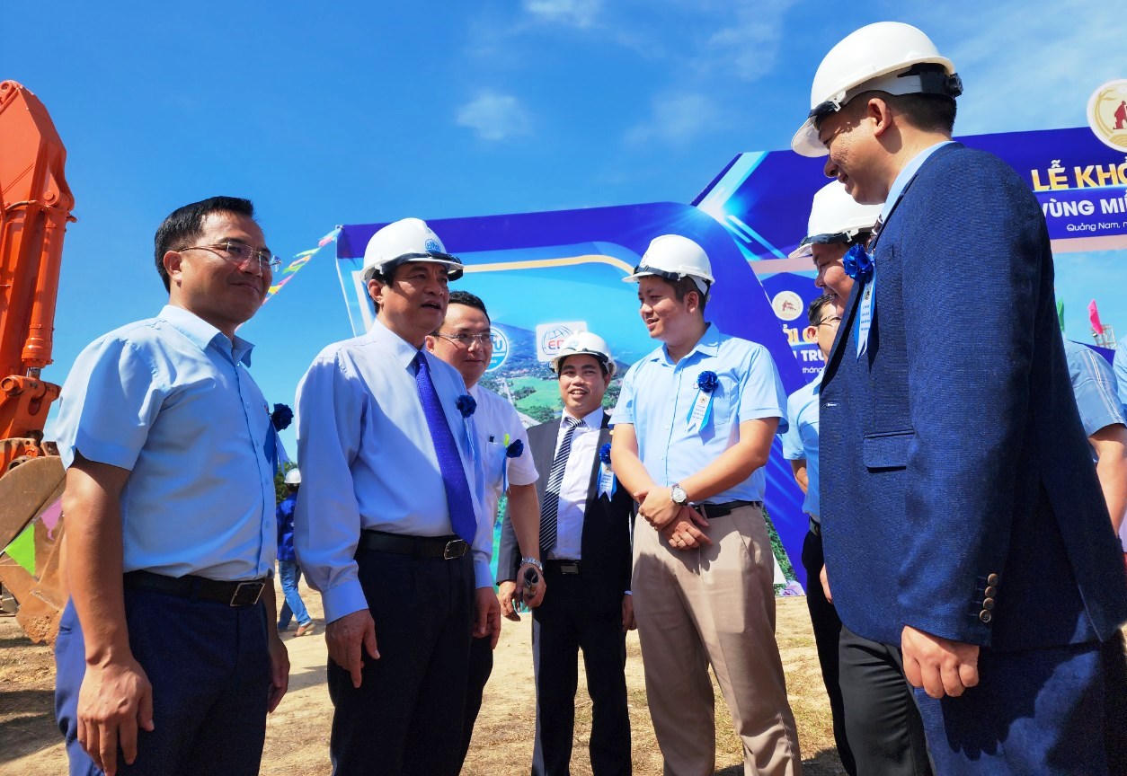 Quảng Nam khởi công tuyến đường hơn 700 tỷ đồng liên kết vùng miền Trung 