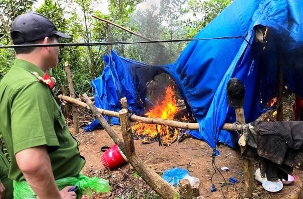 “Vàng tặc” lộng hành Quảng Nam ban hành chỉ đạo khẩn