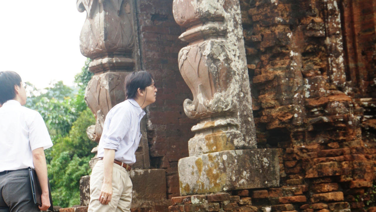 Hoàng thái tử Nhật Bản và Công nương thăm quan thánh địa Mỹ Sơn