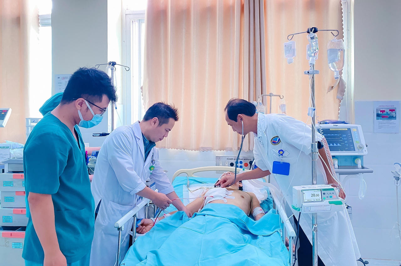 Vụ nam thanh niên bị đâm tại Quảng Nam: Mâu thuẫn trong lúc đánh bài ăn sáng