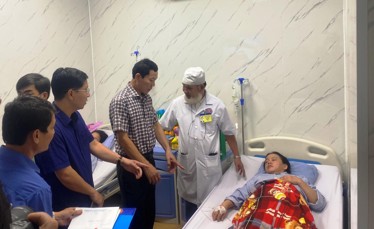 Chủ tịch tỉnh Quảng Ngãi chỉ đạo truy bắt kẻ bắn hai nữ công nhân môi trường