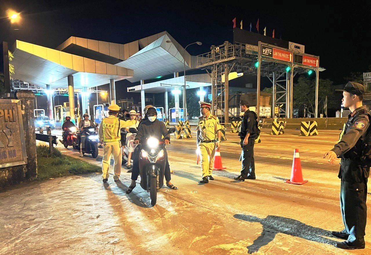 CSGT Quảng Nam kiến nghị lập tổ chuyên đề kiểm tra nồng độ cồn