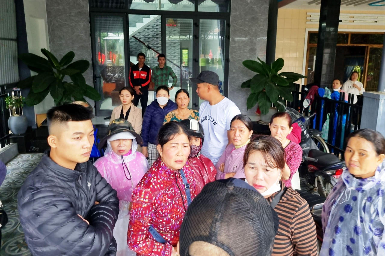 Vụ lốc xoáy đánh chìm 2 tàu câu mực: Xác định danh tính 12 nạn nhân mất tích, 3 người tử vong