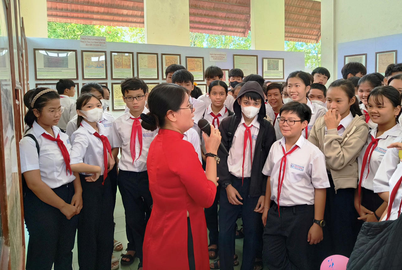 Triển lãm bản đồ và trưng bày tư liệu về quần đảo Hoàng Sa, Trường Sa