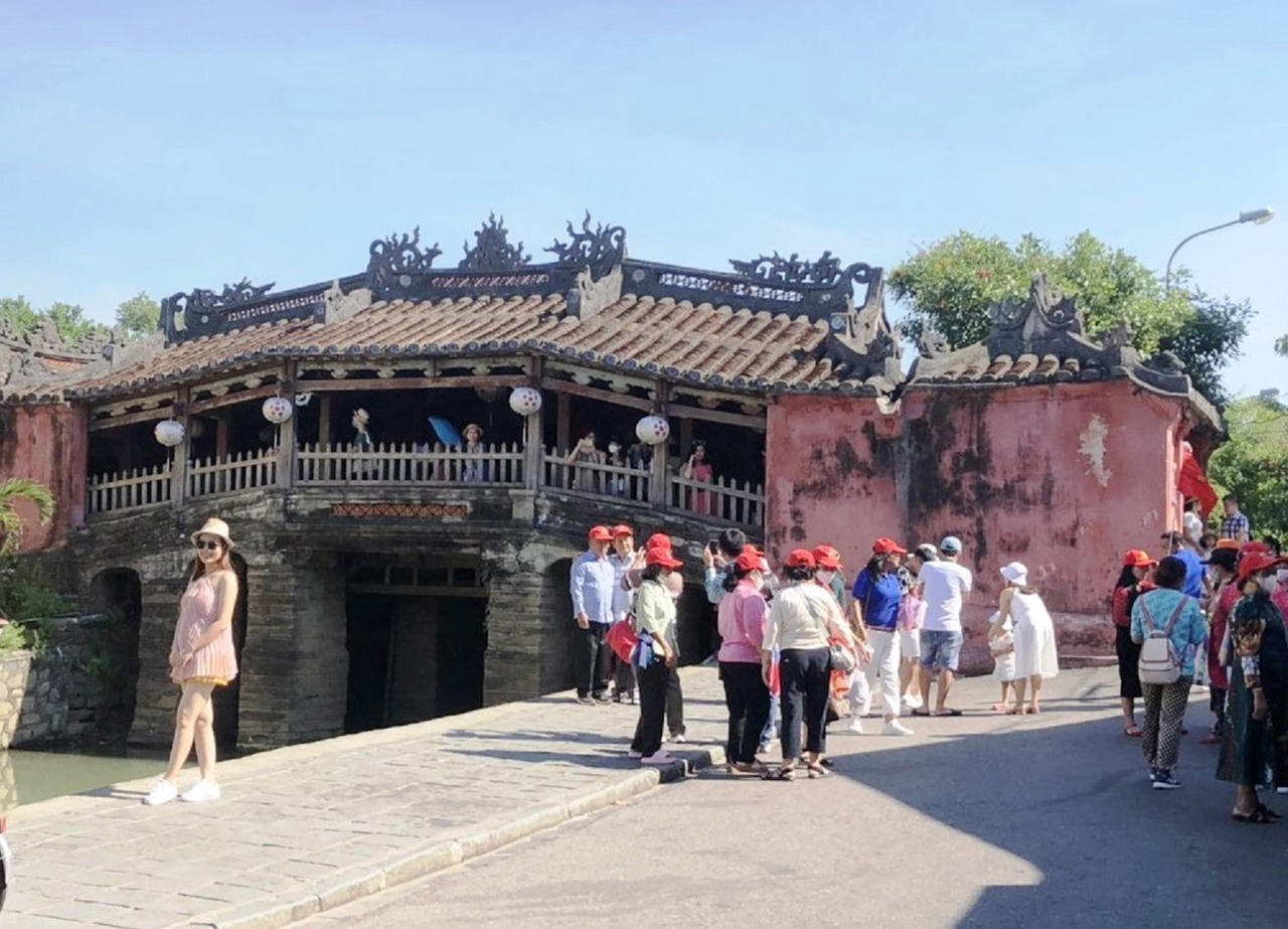 Cận cảnh Chùa Cầu Hội An sau 10 tháng 'đại trùng tu'