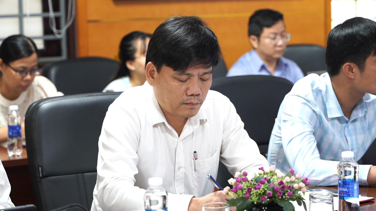 Thực trạng và giải pháp khi thực hiện pháp luật kinh tế tại Đà Nẵng