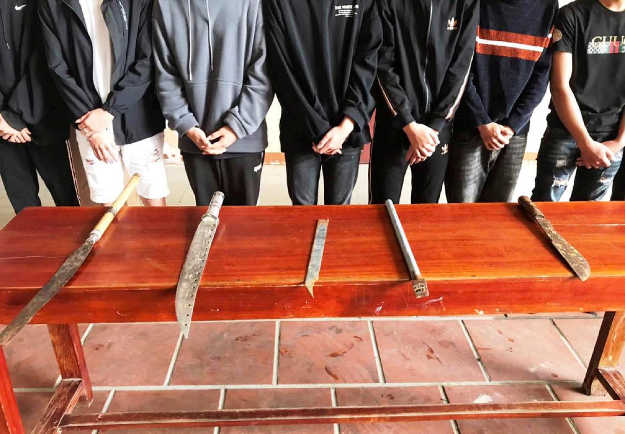 Tạm giữ hình sự nhóm 'sửu nhi' gây rối trật tự công cộng ở Quảng Nam