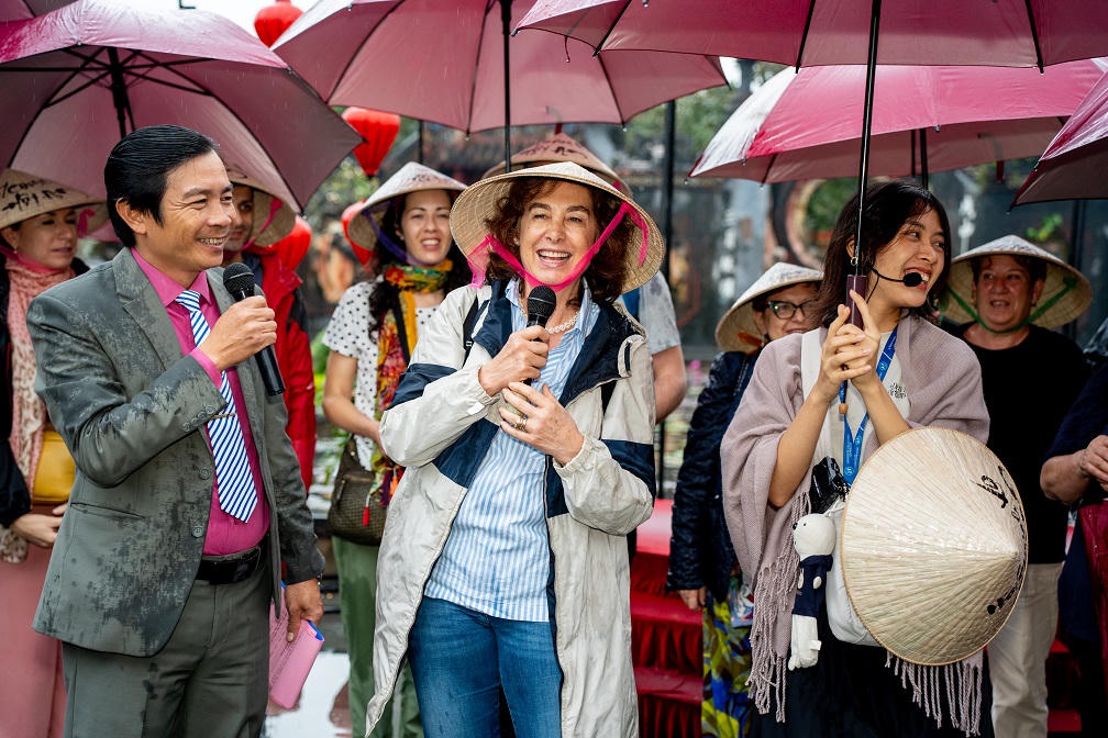 Hội An đón đoàn khách Ý “xông đất” đầu năm mới 2024