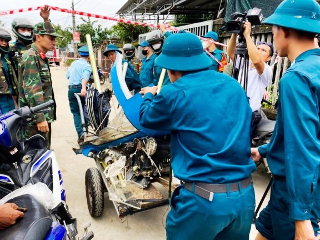 Hiện trường máy bay Su-22 rơi ở Quảng Nam khi đang huấn luyện