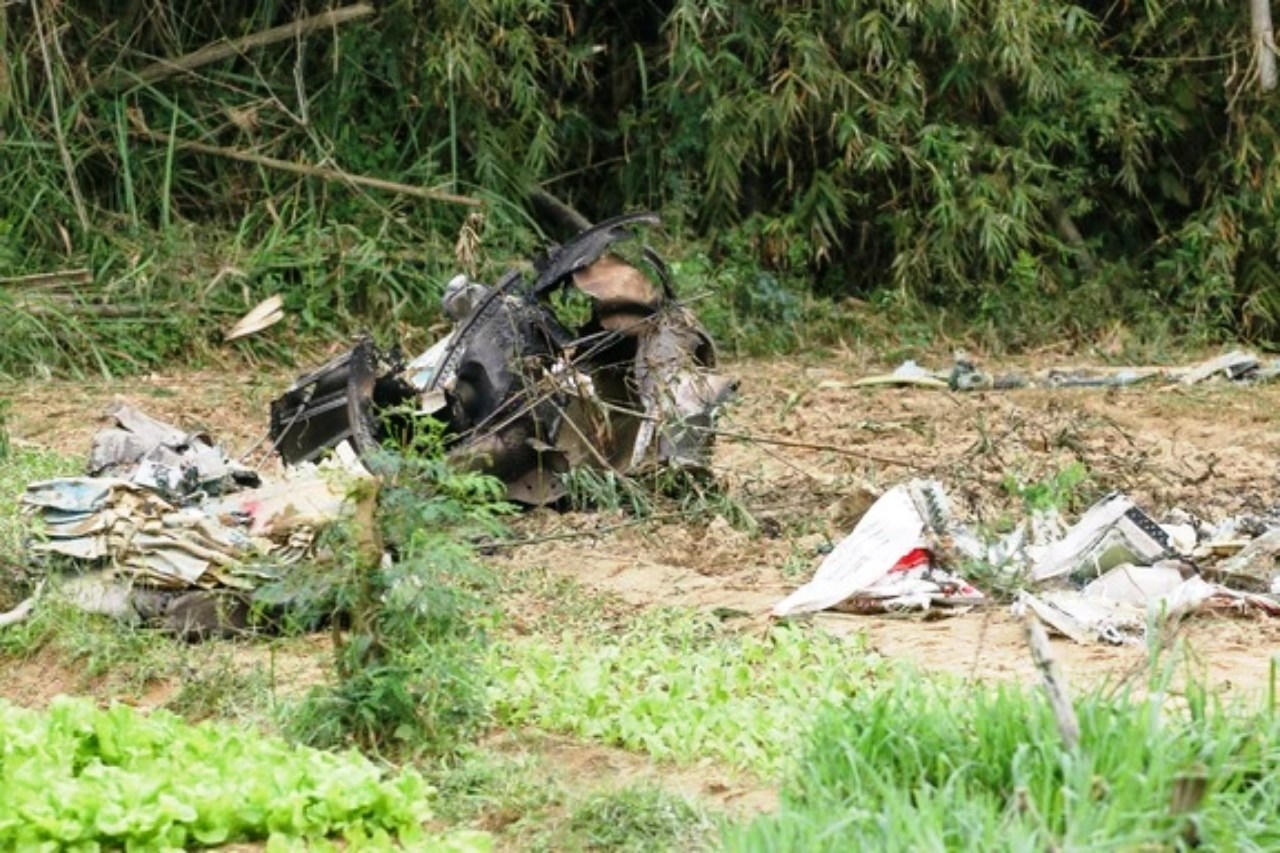 Hiện trường máy bay Su-22 rơi ở Quảng Nam khi đang huấn luyện