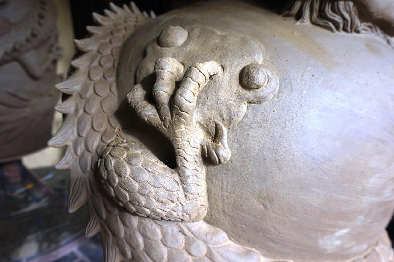 Độc đáo lùng binh hình rồng đón xuân Giáp Thìn 2024