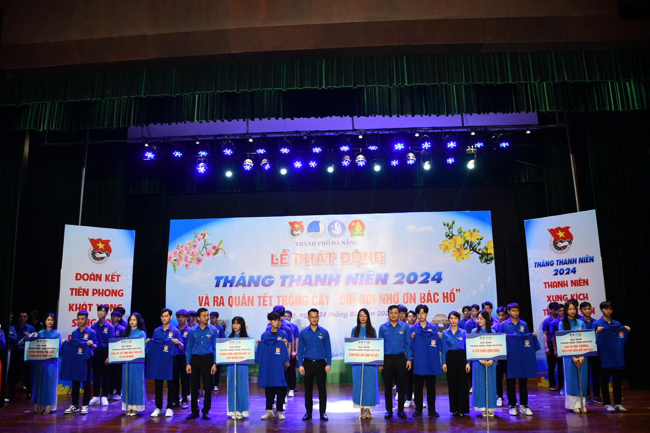 Đà Nẵng phát động tháng Thanh niên xung kích vì cuộc sống cộng đồng