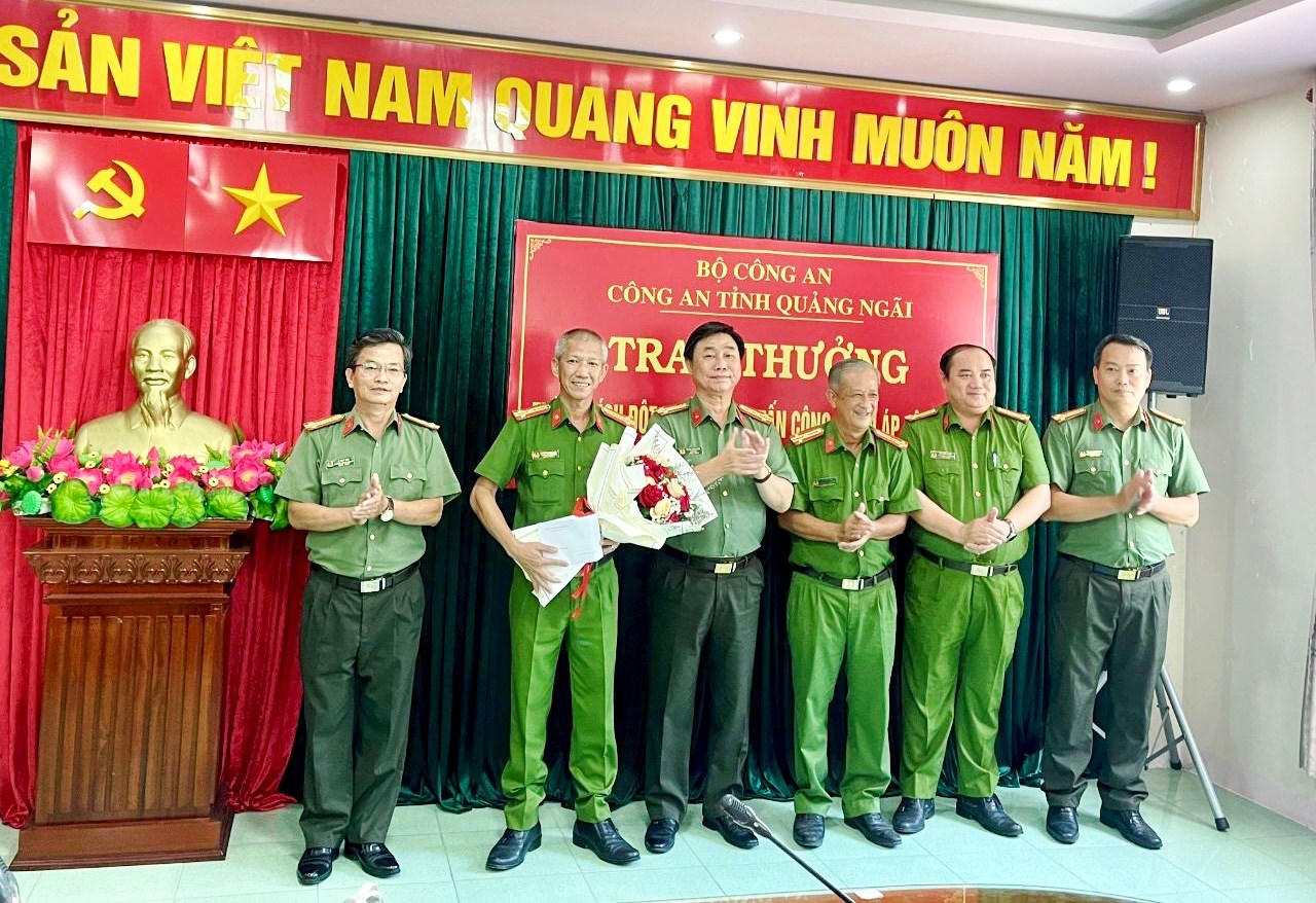 Vụ án mạng nghiêm trọng ở Quảng Ngãi: Phó Trưởng Công an xã kể phút giây tóm gọn kẻ sát nhân