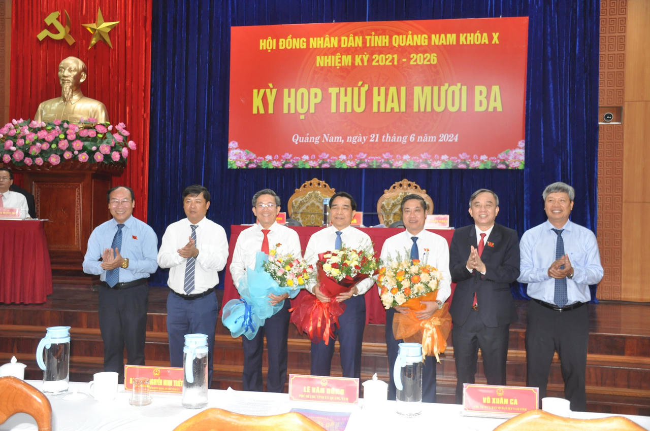 Ông Lê Văn Dũng được bầu làm Chủ tịch UBND tỉnh Quảng Nam