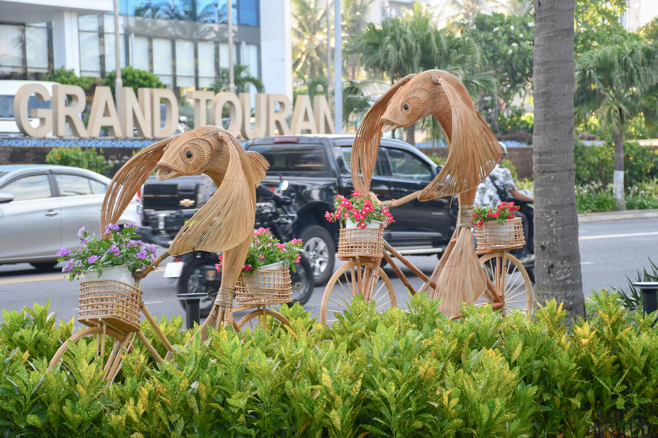 Ngắm nhìn đường Hoa Biển Đà Nẵng vừa đưa vào hoạt động