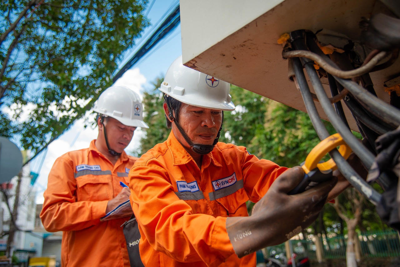 EVNCPC đưa mục tiêu đảm bảo cung ứng điện cho các tỉnh miền Trung - Tây Nguyên