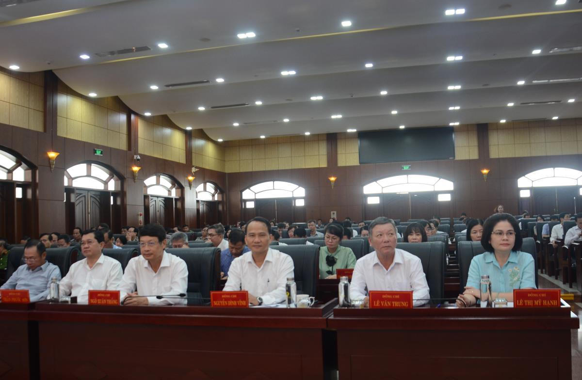 Đà Nẵng quán triệt thực hiện chỉ thị 42 của Ban Thường vụ Thành ủy