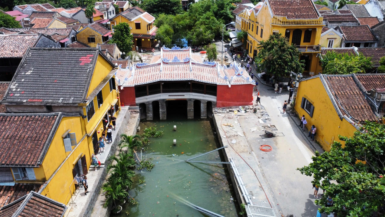 Chùa Cầu phố Hội 'khoác áo mới' sau những ngày trùng tu