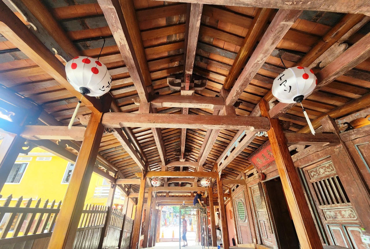 Chùa Cầu phố Hội 'khoác áo mới' sau những ngày trùng tu