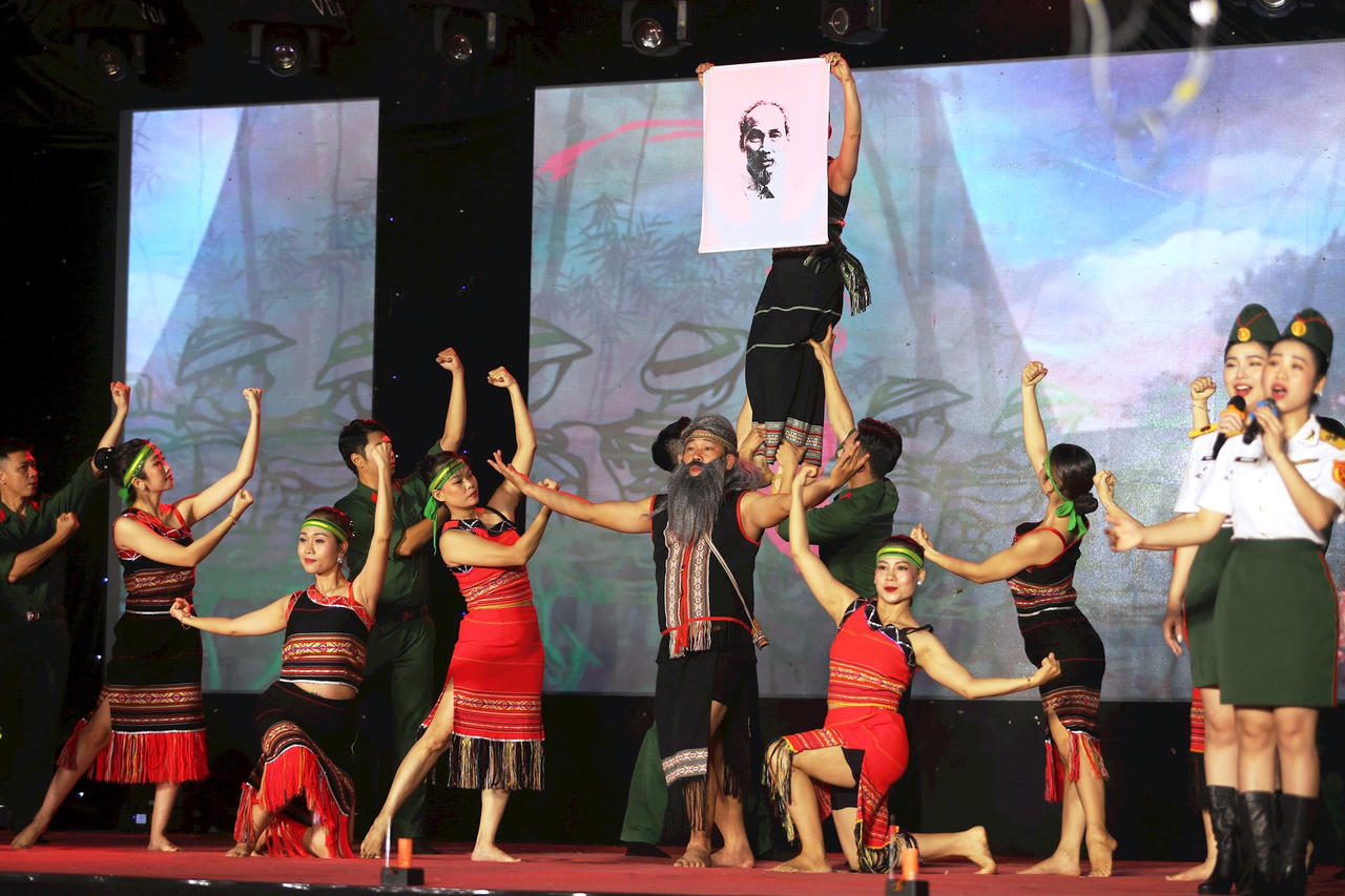 “Ngọc Linh – Mãi mãi tự hào”