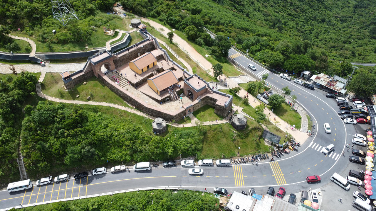 Hình ảnh di tích Hải Vân quan sau trùng tu