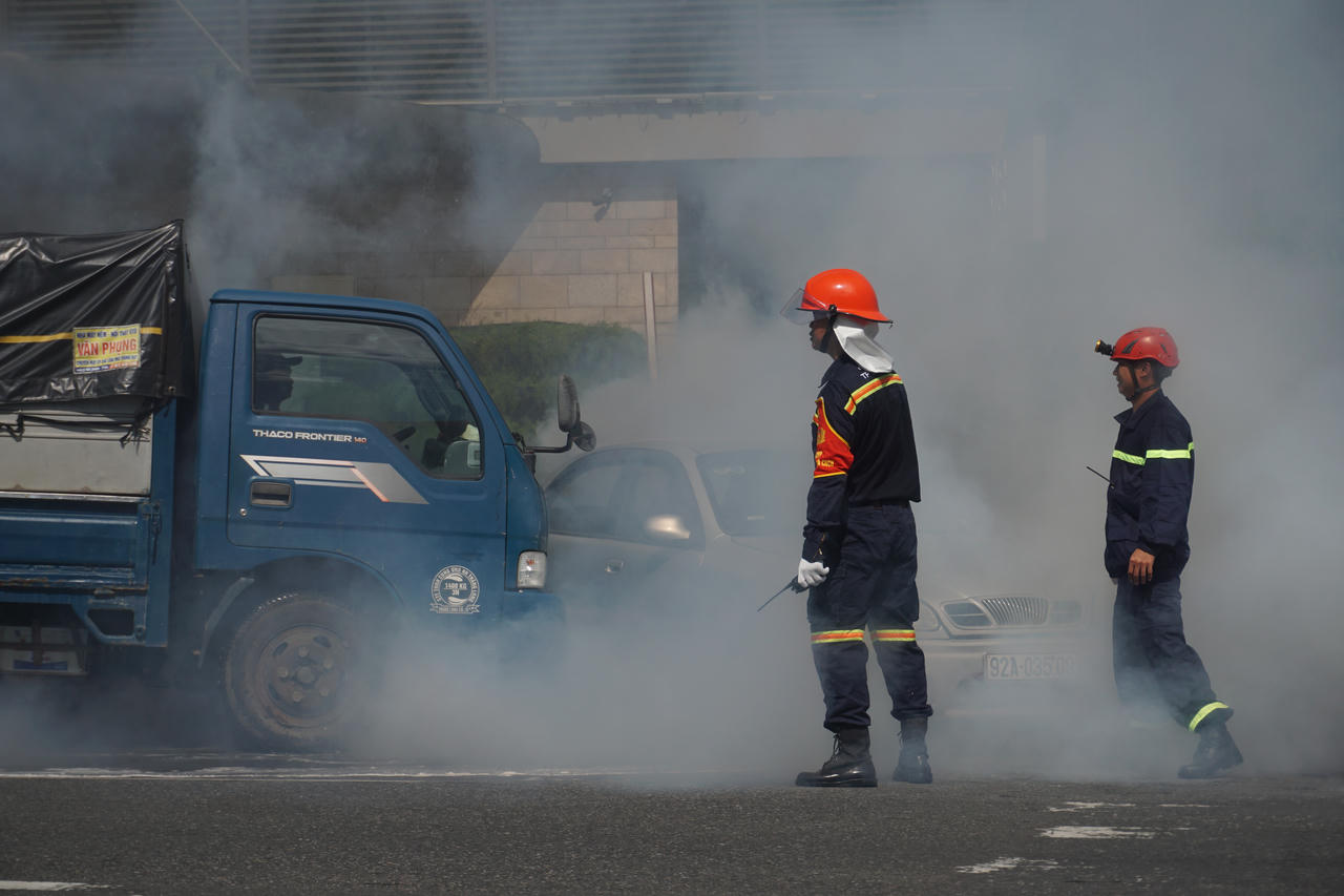 Đà Nẵng diễn tập chữa cháy khách sạn siêu cao tầng, giả thuyết 1.300 người bị nạn