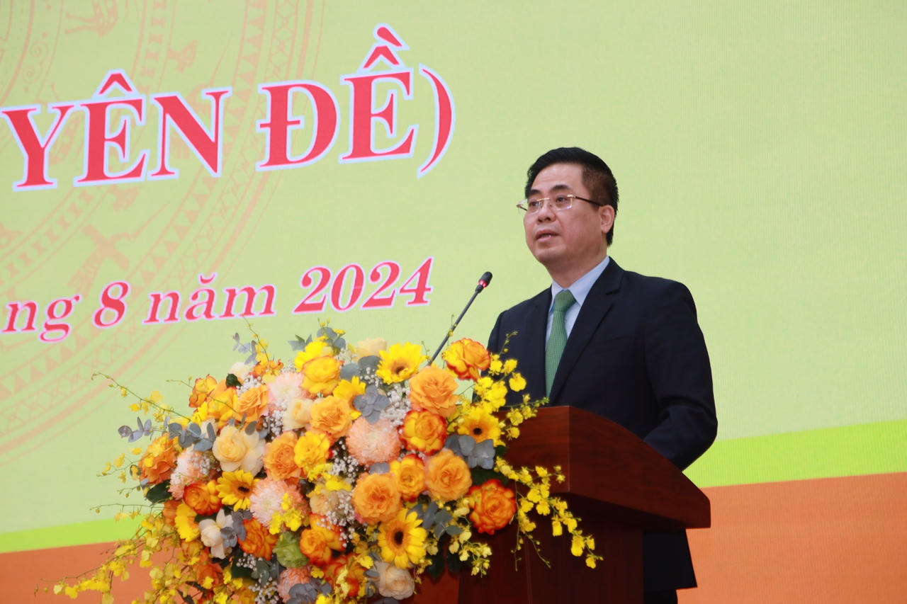 Ông Nguyễn Hoàng Giang được bầu giữ chức Chủ tịch UBND tỉnh Quảng Ngãi 