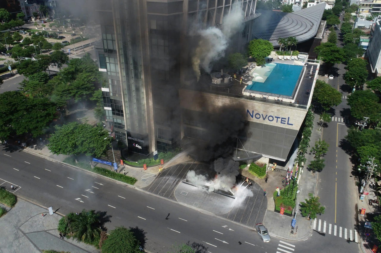 Đà Nẵng diễn tập chữa cháy khách sạn siêu cao tầng, giả thuyết 1.300 người bị nạn