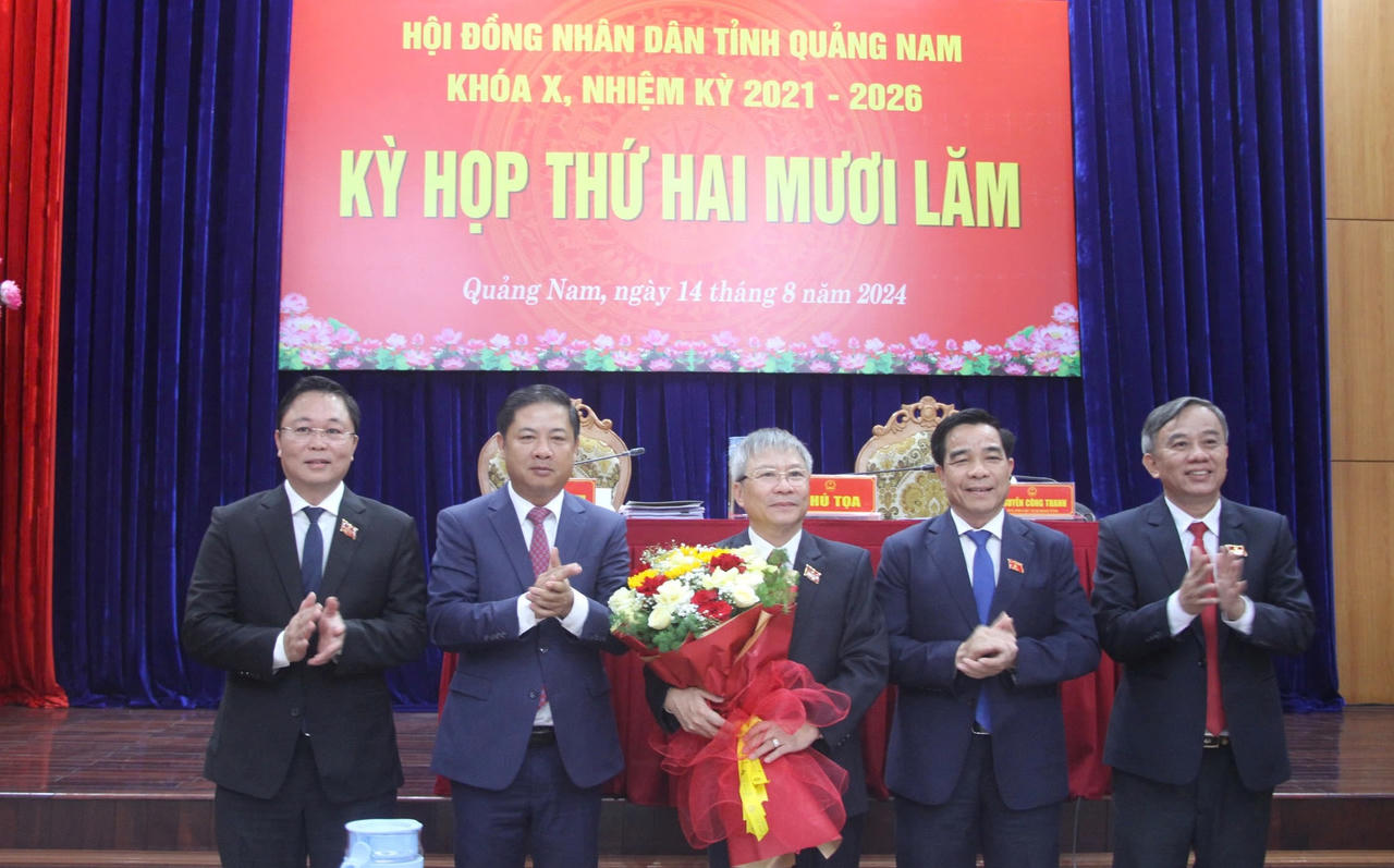 Ông Nguyễn Đức Dũng được bầu làm Chủ tịch HĐND tỉnh Quảng Nam