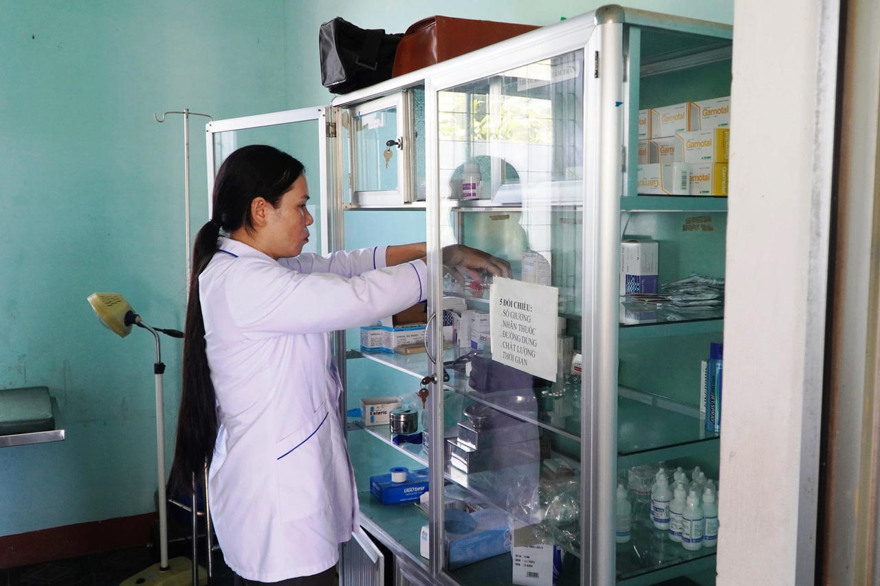 Ngành y tế Quảng Nam thiếu 14 lãnh đạo bệnh viện, hơn 1.000 nhân viên