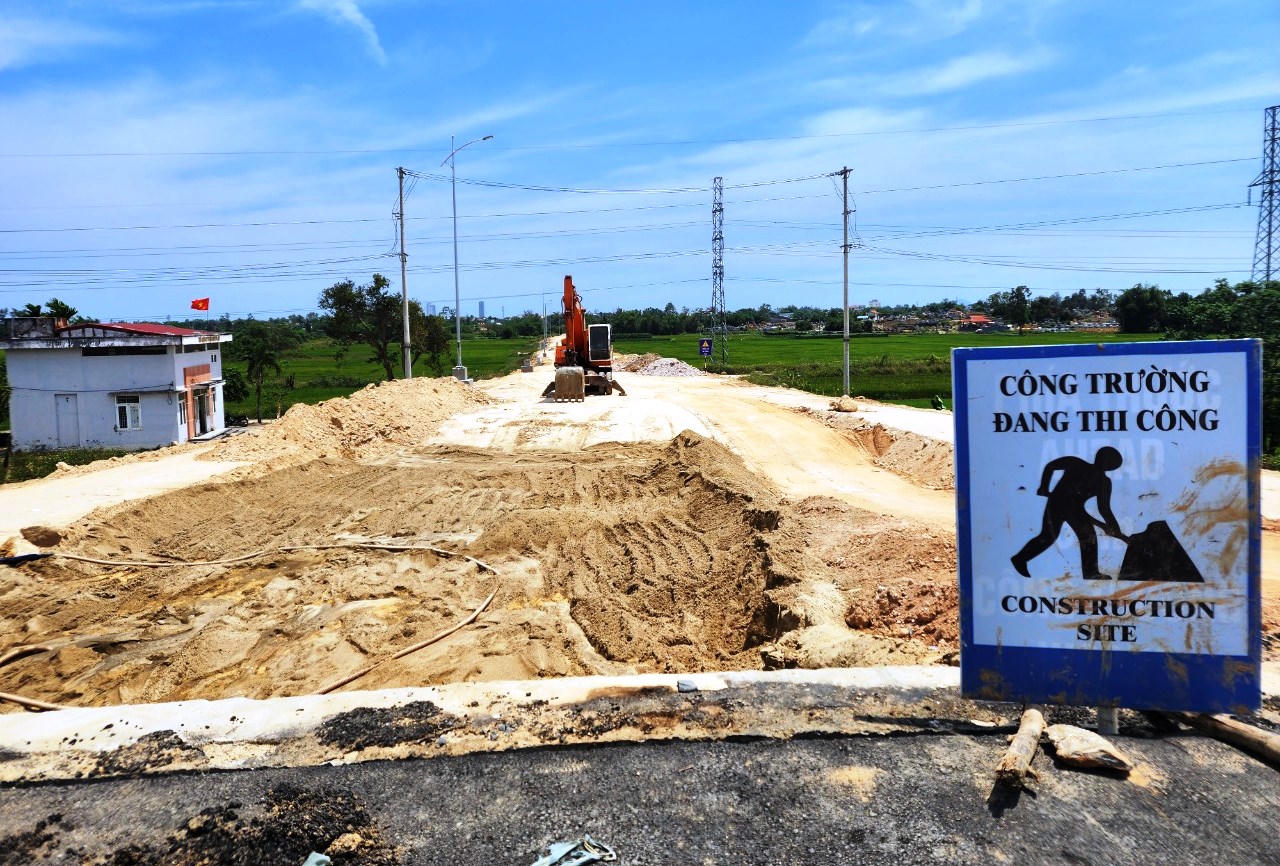Quảng Nam chỉ đạo xử lý dứt điểm vướng mắc tại dự án cầu ĐH7