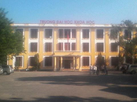 Nhiều nữ sinh bị đối tượng lạ mặt dùng vật nhọn đâm vào “vùng kín”