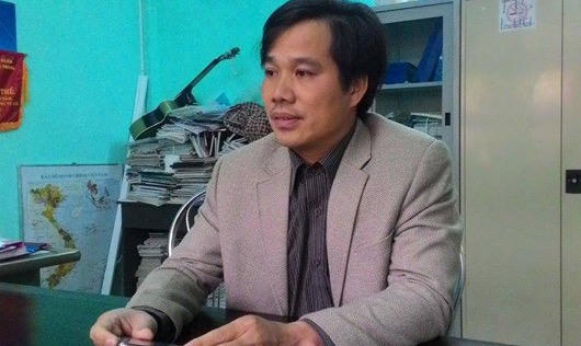 Huế: Nữ sinh trung học bị đánh hội đồng trước cổng trường